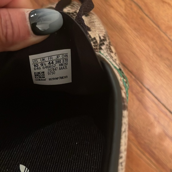 GUCCI X ADIDAS GAZELLES - Picture 9 of 11